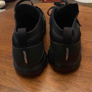 Mens U.S. 10 Nike Air Vapormax 2021 flyknit